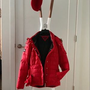 Red Tommy Hilfiger Puffer Jacket !
